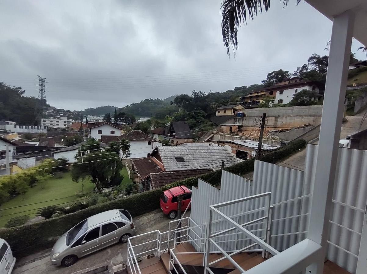 Aconchegantes Bingen Em 公寓